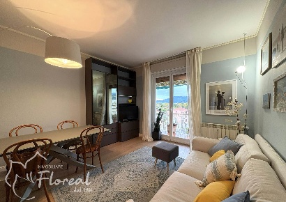 Foto Appartamento a Vallecrosia Centro di 90 m² con 3 locali in vendita