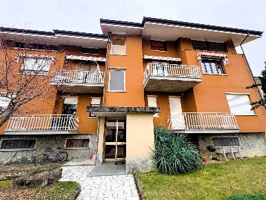 Foto Appartamento in via Roma 88, Pianfei Centro di 150 m² con 7 locali