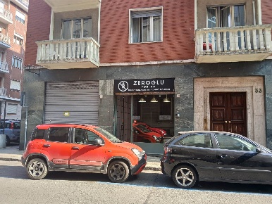 Foto Negozio in via san secondo  53, Torino San Secondo di 35 m² in affitto