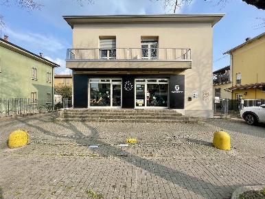 Foto Ufficio a Borgo Virgilio Cerese di 142 m² con 4 locali in vendita