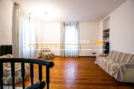Foto Appartamento in viale Buffoli  18, Cusano Milanino di 150 m²