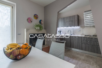 Foto Villa unifamiliare in Via Taglaimento, Macerata Piediripa di 312 m²