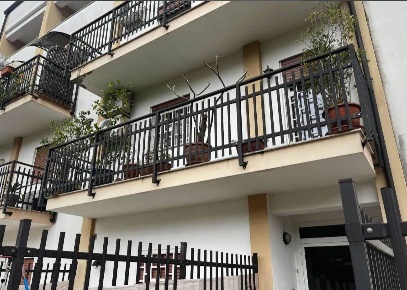 Foto Appartamento in via Damiano Macaluso 34, Palermo Cruillas di 77 m²