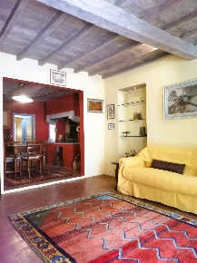 Foto Appartamento a Fiesole Centro di 70 m² con 3 locali in vendita