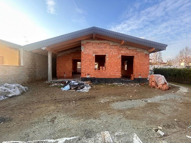 Foto Villa unifamiliare a Garlasco Centro di 109 m² con 4 locali in vendita