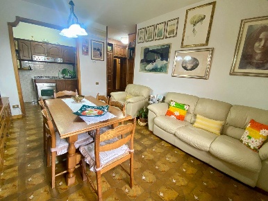 Foto Appartamento a Scarlino Scarlino Scalo di 96 m² con 4 locali