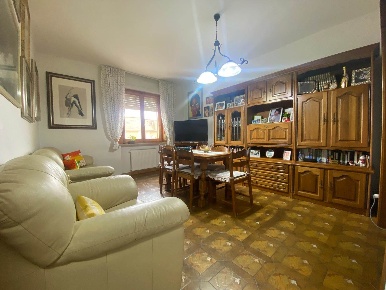 Foto Appartamento a Scarlino Scarlino Scalo di 96 m² con 4 locali