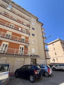 Foto Appartamento in VIA CARDUCCI 3, Caltanissetta Centro di 110 m²