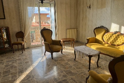 Foto Appartamento in VIA XXI LUGLIO, Sessa Aurunca Centro di 155 m²