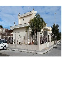 Foto Appartamento in Via Baldassarre Longhena 1, Casamassima di 164 m²