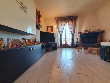 Foto Appartamento a Aulla Albiano Magra di 96 m² con 47 locali in vendita