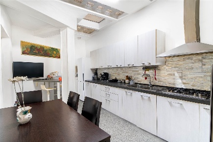 Foto Case semi ndipendenti a Pozzuolo del Friuli Centro di 368 m²