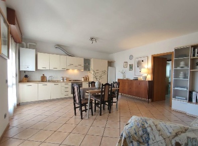 Foto Appartamento a Verona Parona di 72 m² con 3 locali in vendita