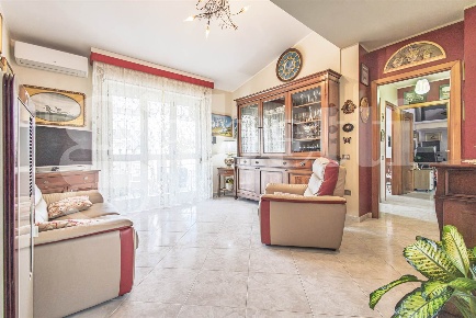 Foto Appartamento a Sinnai Monte Urpinu di 90 m² con 4 locali in vendita