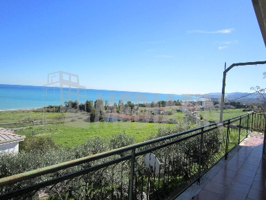 Foto Appartamento in VIA G. MATTEOTTI 45, Calopezzati San Giacomo Marinella