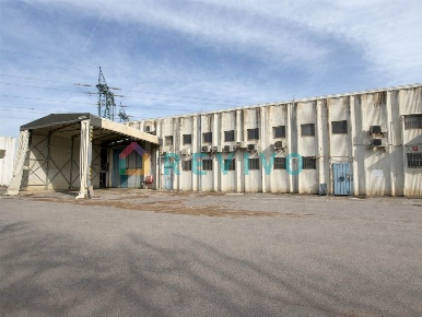 Foto Capannone industriale a Campi Bisenzio Il Rosi, Limite di 2029 m²