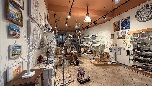 Foto Attività commerciale in VIA ALDO MORO  n. 7/A, Cefalù Centro di 72 m²