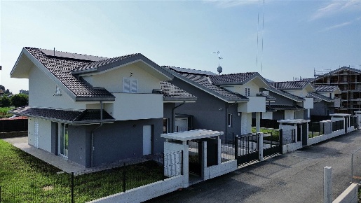 Foto Villa unifamiliare in Via Misentasca, Misinto Centro di 147 m²