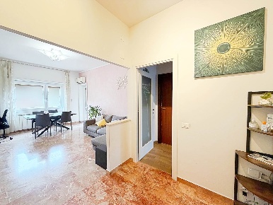 Foto Appartamento a Firenze Firenze Nova di 94 m² con 4 locali in vendita