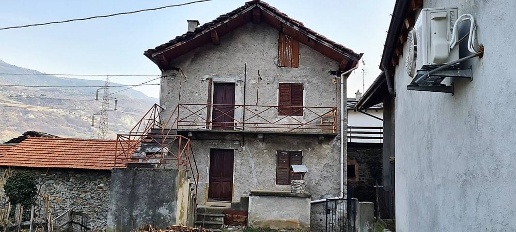 Foto Casa indipendente in septumian  32, Chambave di 70 m² con 4 locali