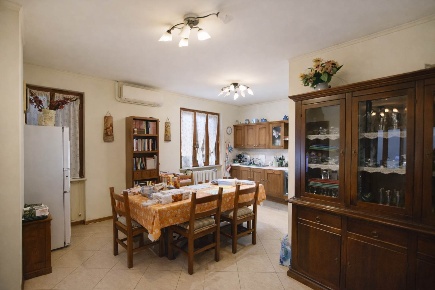 Foto Villa unifamiliare a Carpaneto Piacentino Centro di 225 m² in vendita