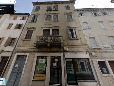 Foto Casa indipendente a Chioggia Centro Storico di 164 m² con 9 locali