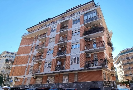 Foto Appartamento in Via Val Maggia, Roma Conca d'Oro - Valli di 89 m²