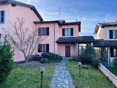 Foto Casa indipendente in VIA MONGò 26, Coniolo Coniolo Bricco di 149 m²