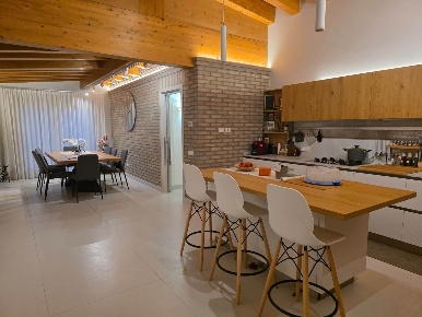 Foto Appartamento a Chioggia Brondolo di 150 m² con 4 locali in vendita