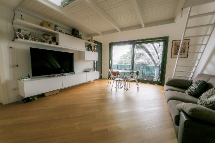 Foto Loft in VIA CAVALLOTTI  142, Monza Triante di 50 m² con 1 locali