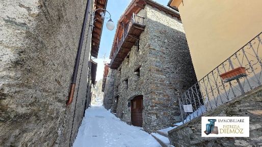 Foto Appartamento in Saint-Rhemy-En-Bosses, Saint-Rhémy-en-Bosses di 46 m²