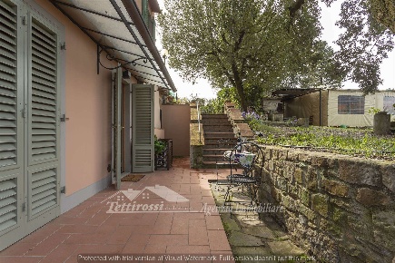Foto Appartamento in via de ceanzi, Fiesole Centro di 45 m² con 2 locali