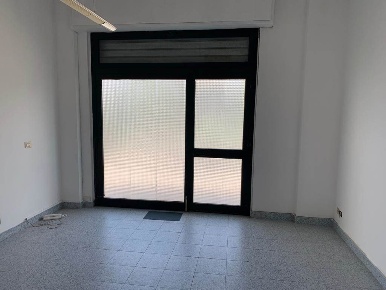 Foto Garage in VIA AUGUSTA 30, Siracusa Santa Panagia - Teracati di 22 m²