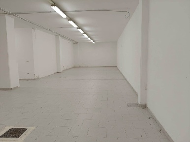 Foto Laboratorio in Via Plinio, San Giuseppe Vesuviano Centro di 240 m²