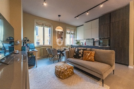 Foto Appartamento in via Roma 58, Melegnano di 65 m² con 2 locali