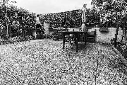 Foto Casa indipendente a Livorno Sorgenti di 142 m² con 7 locali in vendita