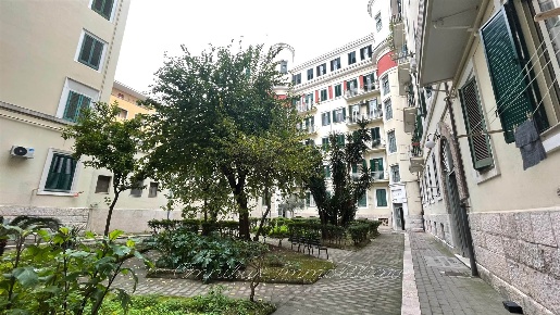 Foto Appartamento a Foggia Stazione di 120 m² con 4 locali in vendita