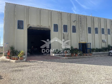 Foto Capannone industriale in STRADA PROVINCIALE 231, Trani di 430 m²