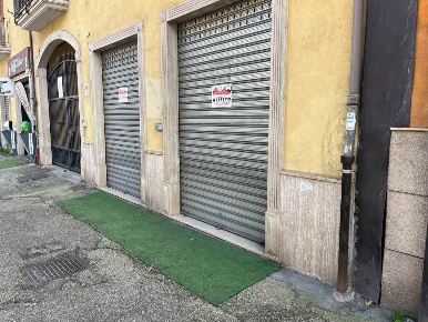 Foto Negozio a Avellino di 60 m² con 1 locali in affitto