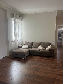 Foto Appartamento a Civitanova Marche Centro di 110 m² con 6 locali