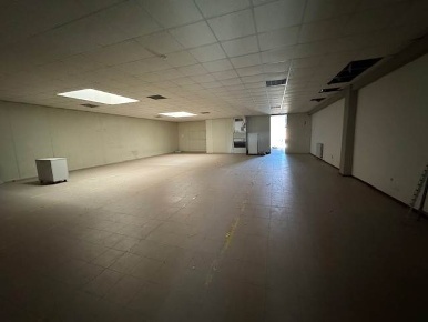 Foto Ufficio a San Giuliano Terme Ghezzano di 1200 m² con 1 locali