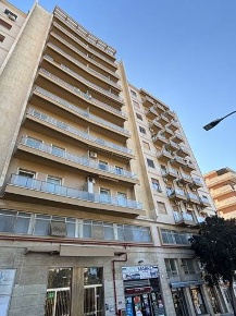 Foto Appartamento in via N. Colajanni 16, Caltanissetta Centro di 155 m²