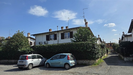Foto Villa unifamiliare in VIA SANTA LUCIA 141, Fonte Nuova Santa Lucia