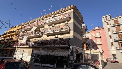 Foto Appartamento in via ugo la malfa 60, Lascari di 83 m² con 5 locali
