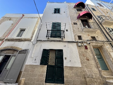 Foto Casa indipendente a Monopoli Centro di 76 m² con 3 locali in vendita