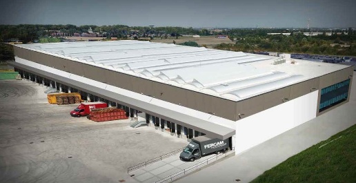 Foto Magazzino a Pioltello Centro di 7370 m² in affitto