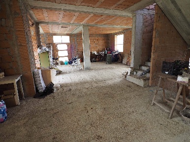 Foto Villa bifamiliare a Quarrata Casini di 360 m² con 6 locali in vendita