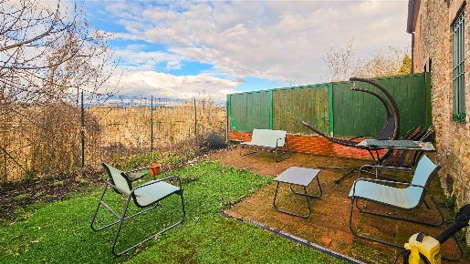 Foto Appartamento a Castelnuovo Berardenga di 117 m² con 6 locali