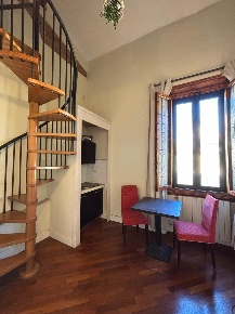 Foto Appartamento a Firenze Borgo Ognissanti - Il Prato di 74 m² in vendita