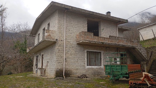 Foto Casa indipendente in VIA VIGNA VECCHIA SNC, Civitella Roveto Centro